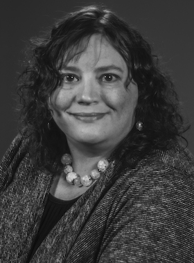 Suzanne Davis headshot for Questline leadership team